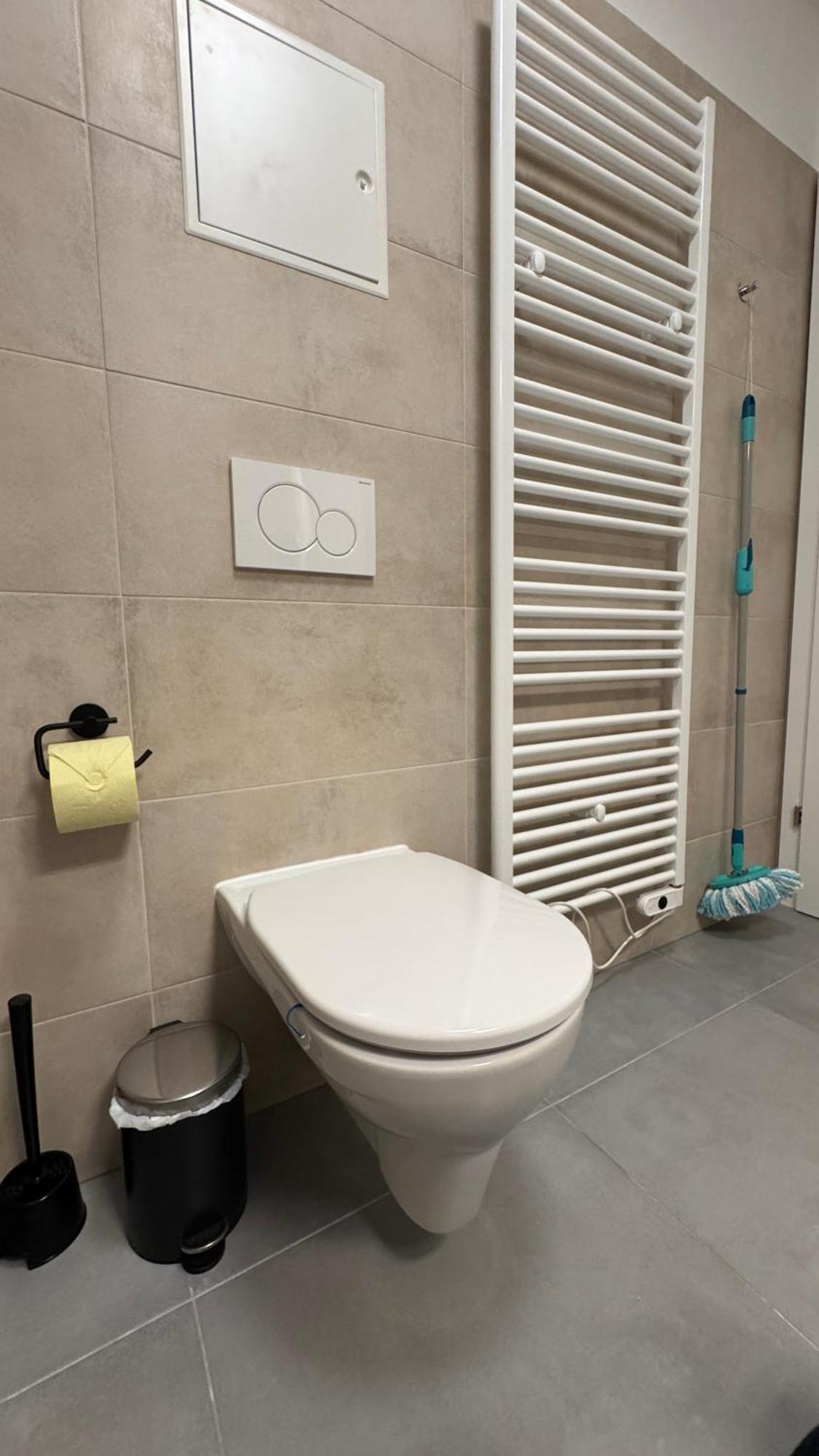Appartamento Modernes & Ruhiges Mit Balkon *
